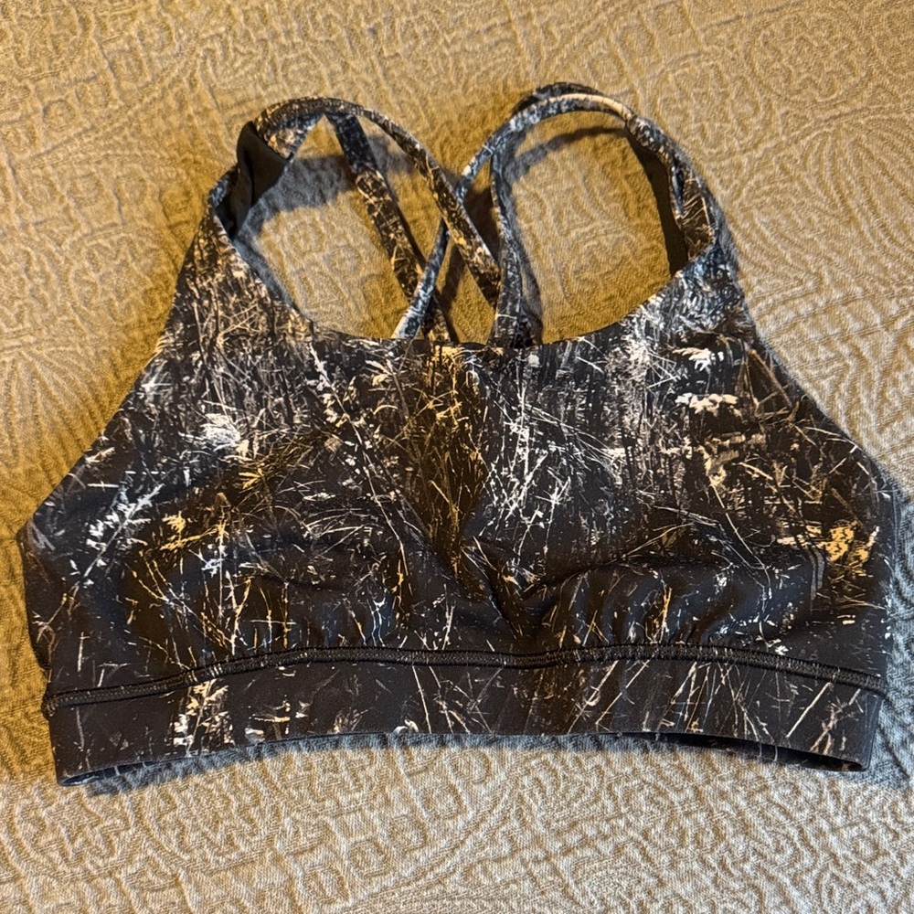 Lululemon Women's Black and White Sports Bra